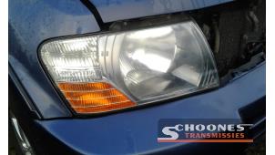 Używane Reflektor prawy Mitsubishi Pajero Cena € 52,50 Procedura marży oferowane przez Schoones Transmissies B.V.