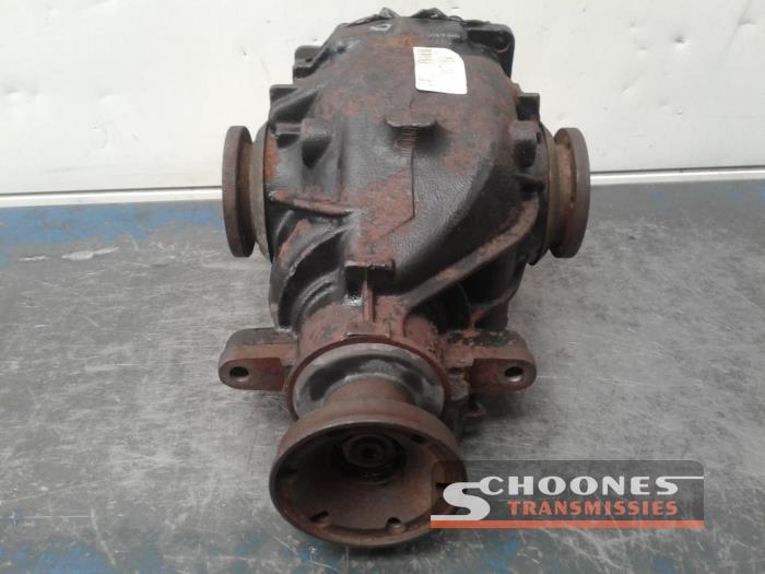 Rear differential from a BMW 3-Serie 2002