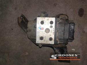 Used ABS pump Nissan Navara Price on request offered by Schoones Transmissies B.V.
