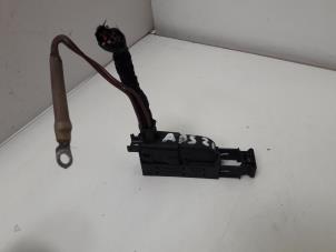 Used ABS connector Mercedes E Combi (S211) 2.2 E-220 CDI 16V Price on request offered by Tijdeman Mercedes Onderdelen