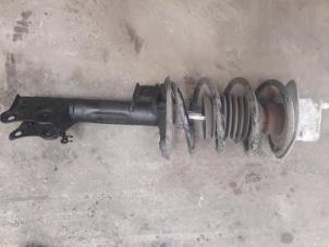 Used Fronts shock absorber, left Mercedes A (W168) 1.6 A-160 Price on request offered by Tijdeman Mercedes Onderdelen