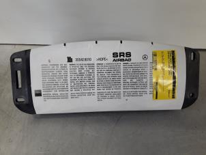 Usagé Airbag droite (tableau de bord) Mercedes C (W204) 2.2 C-220 CDI 16V Prix sur demande proposé par Tijdeman Mercedes Onderdelen