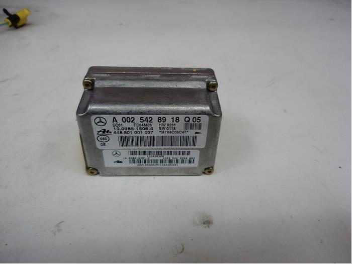 Begagnade Esp Duo-sensor Mercedes ML I (163) 270 2.7 CDI 20V Pris € 50,00 Marginaltabell erbjuds av Tijdeman Mercedes Onderdelen