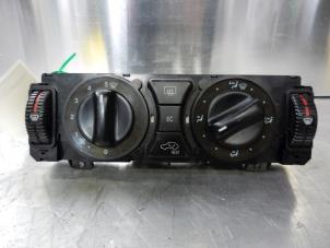 Used Air conditioning control panel Mercedes CLK (R208) 4.3 430 V8 24V Price € 46,00 Margin scheme offered by Tijdeman Mercedes Onderdelen