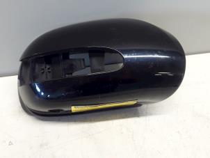 Used Mirror housing, right Mercedes ML II (164/4JG) 3.0 ML-280 CDI 4-Matic V6 24V Price on request offered by Tijdeman Mercedes Onderdelen