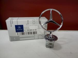 Neue Stern Mercedes C (W203) 1.8 C-180K 16V Preis € 39,72 Mit Mehrwertsteuer angeboten von Tijdeman Mercedes Onderdelen