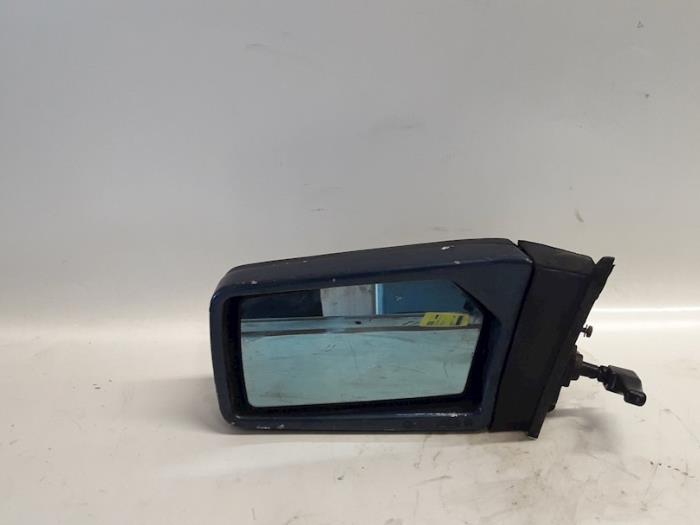 Wing mirror, left from a Mercedes-Benz S (W126) 280 SE,SEL 1983