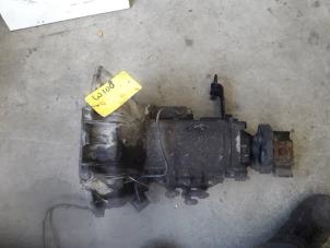 Used Gearbox Mercedes S (W126) Price on request offered by Tijdeman Mercedes Onderdelen