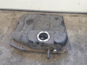 Begagnade Tank Mercedes B (W245) 1.7 B-170 16V Pris € 95,00 Marginaltabell erbjuds av Tijdeman Mercedes Onderdelen