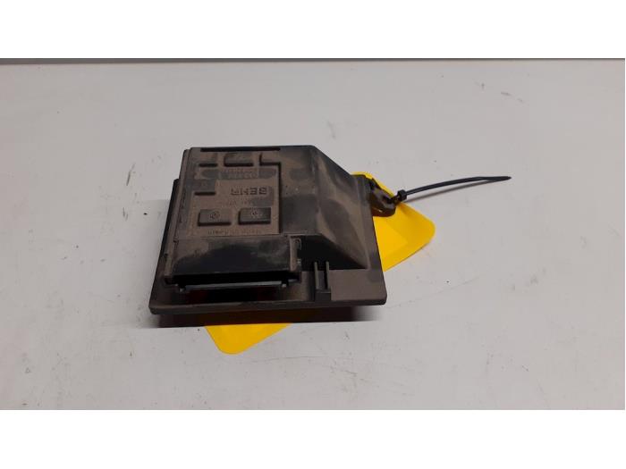Heater resistor from a Mercedes-Benz Vito (639.7) 2.2 111 CDI 16V 2006