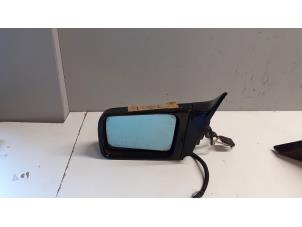 Used Wing mirror, left Mercedes SL (R129) 3.2 SL-320 24V Price on request offered by Tijdeman Mercedes Onderdelen