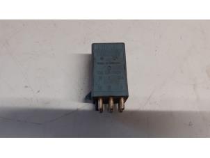 Used Interval relay Mercedes L-Serie 2t (601) 209D Price on request offered by Tijdeman Mercedes Onderdelen