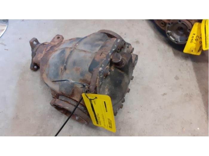 Gebrauchte Differential hinten Mercedes E (W210) 2.2 E-220 CDI 16V Preis auf Anfrage angeboten von Tijdeman Mercedes Onderdelen