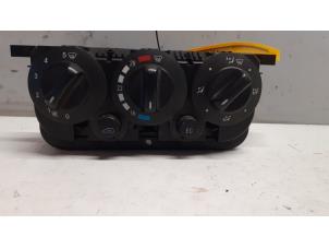 Usados Panel de control de aire acondicionado Mercedes A (W168) 1.4 A-140 Precio de solicitud ofrecido por Tijdeman Mercedes Onderdelen