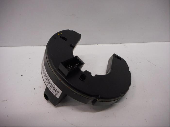 Begagnade Styrvinkelsensor Mercedes S (W220) 5.0 S-500 V8 24V Pris € 45,00 Marginaltabell erbjuds av Tijdeman Mercedes Onderdelen