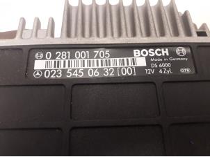 Engine management computer from a Mercedes-Benz Vito (638.0) 2.3 110D 1998