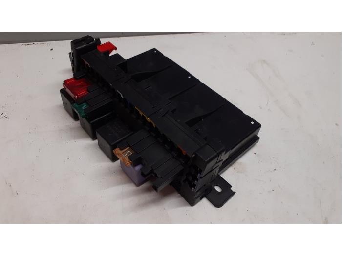 Fuse box Mercedes S 5.0 S500 V8 24V 0025452201