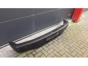 Used Front bumper Mercedes Vario 815D 12V Price on request offered by Tijdeman Mercedes Onderdelen