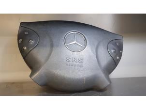 Usagé Airbag gauche (volant) Mercedes E (W211) 4.0 E-400 CDI 32V Prix € 45,00 Règlement à la marge proposé par Tijdeman Mercedes Onderdelen