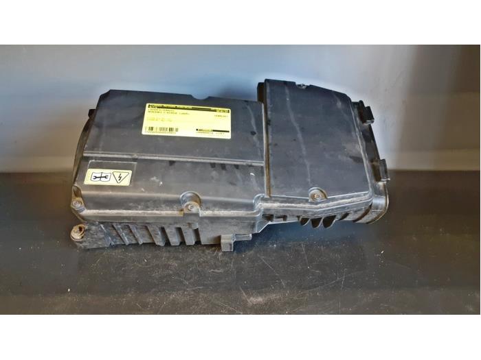 Gebrauchte Luftfiltergehäuse Mercedes C Combi (S203) 1.8 C-180K 16V Preis auf Anfrage angeboten von Tijdeman Mercedes Onderdelen