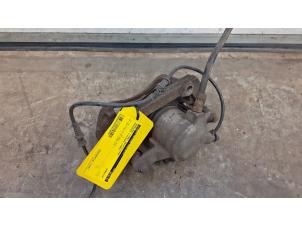 Used Front brake calliper, right Mercedes C Combi (S203) 1.8 C-180K 16V Price on request offered by Tijdeman Mercedes Onderdelen