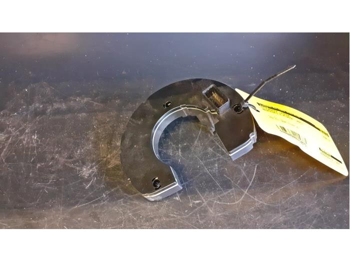 Begagnade Styrvinkelsensor Mercedes E (W211) 2.7 E-270 CDI 20V Pris € 30,00 Marginaltabell erbjuds av Tijdeman Mercedes Onderdelen