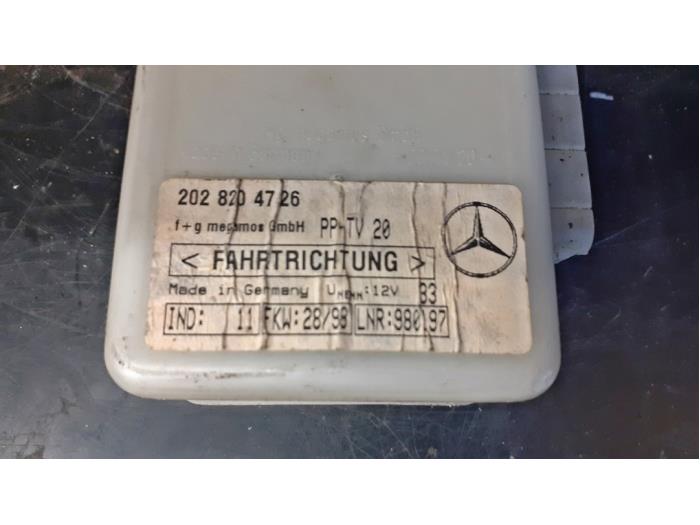 Modul alarmu z Mercedes-Benz CLK (W208) 2.3 230K 16V 1999