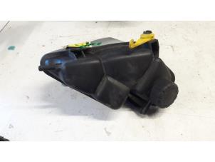 Used Expansion vessel Mercedes A (W168) 1.4 A-140 Price on request offered by Tijdeman Mercedes Onderdelen
