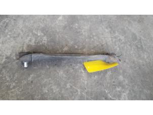 Used Lower wishbone, rear right Mercedes SLK (R170) 2.0 200 16V Price on request offered by Tijdeman Mercedes Onderdelen