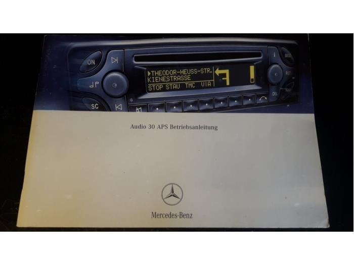 Instrucciones(varios) de un Mercedes-Benz CLK (W209) 2.6 240 V6 18V 2003