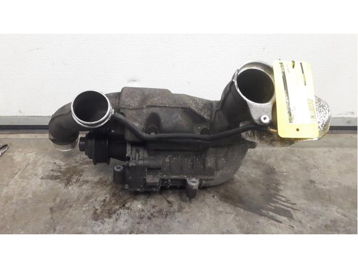 Used Compressor Mercedes SLK (R170) 2.3 230 K 16V Price € 175,00 Margin scheme offered by Tijdeman Mercedes Onderdelen