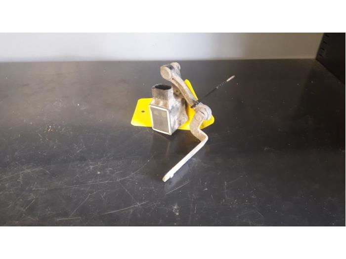Gebrauchte Stabilisierung Regelsensor Mercedes ML II (164/4JG) 3.0 ML-280 CDI 4-Matic V6 24V Preis € 39,00 Margenregelung angeboten von Tijdeman Mercedes Onderdelen