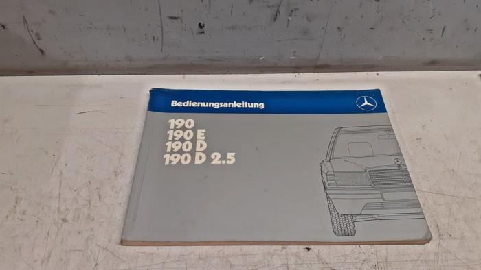 Używane Instrukcja Mercedes 190 (W201) 2.0 E Cena € 40,00 Procedura marży oferowane przez Tijdeman Mercedes Onderdelen