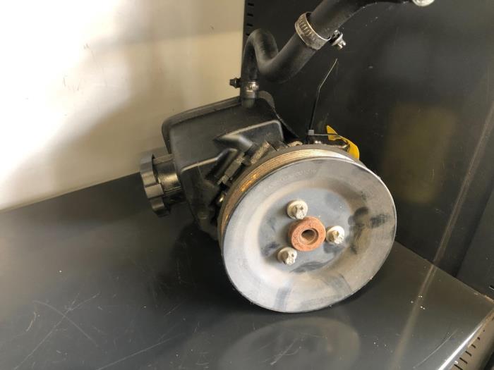 Power steering pump Mercedes Sprinter 3,5t 313 CDI 16V 0034667201