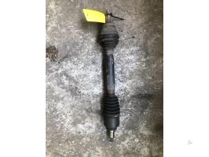 Used Front drive shaft, left Mercedes A (W169) 1.7 A-170 3-Drs. Price on request offered by Tijdeman Mercedes Onderdelen