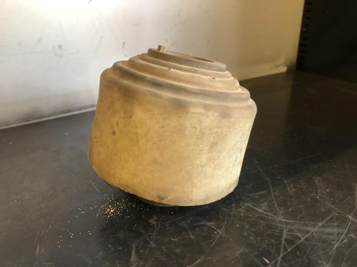 Used Engine mount Mercedes CLK (R209) 2.6 240 V6 18V Price on request offered by Tijdeman Mercedes Onderdelen
