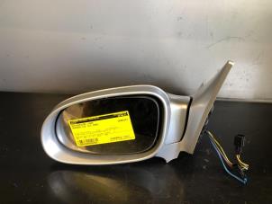 Used Wing mirror, left Mercedes CLK (W208) 2.0 200 16V Price on request offered by Tijdeman Mercedes Onderdelen