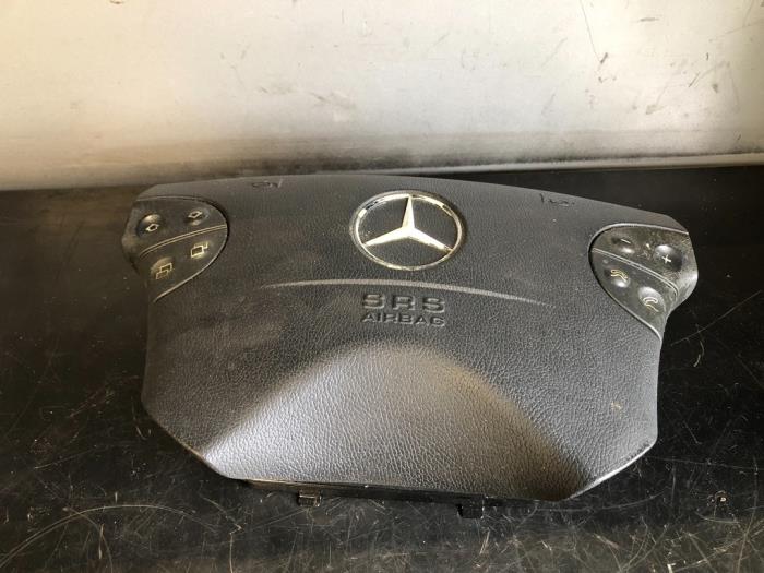Left airbag (steering wheel) from a Mercedes-Benz CLK (W208) 2.0 200 16V 2000