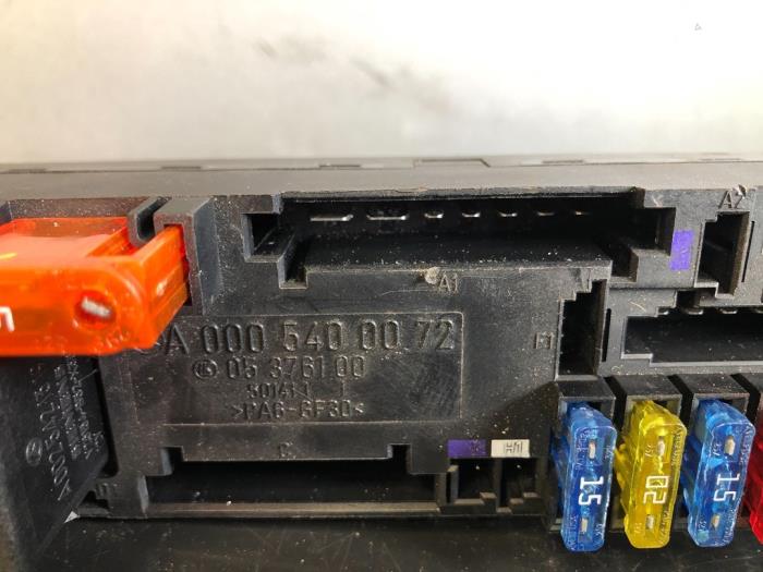Fuse box from a Mercedes-Benz CLK (W208) 2.0 200 16V 2000