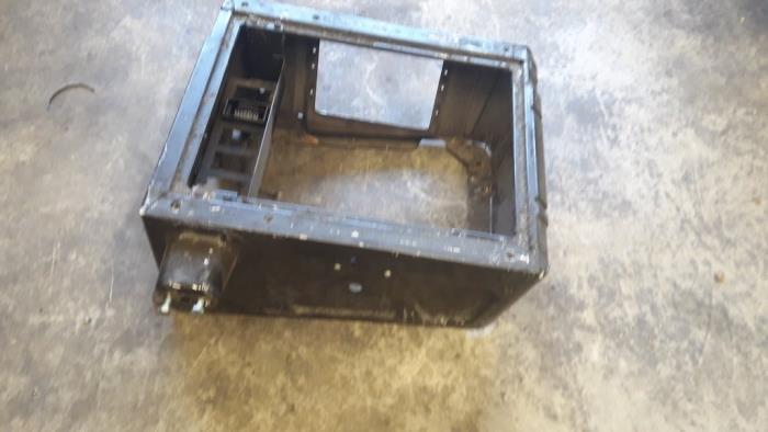 Storage box under front seat, left from a Mercedes-Benz Sprinter 3t (903) 308 CDI 16V 2005
