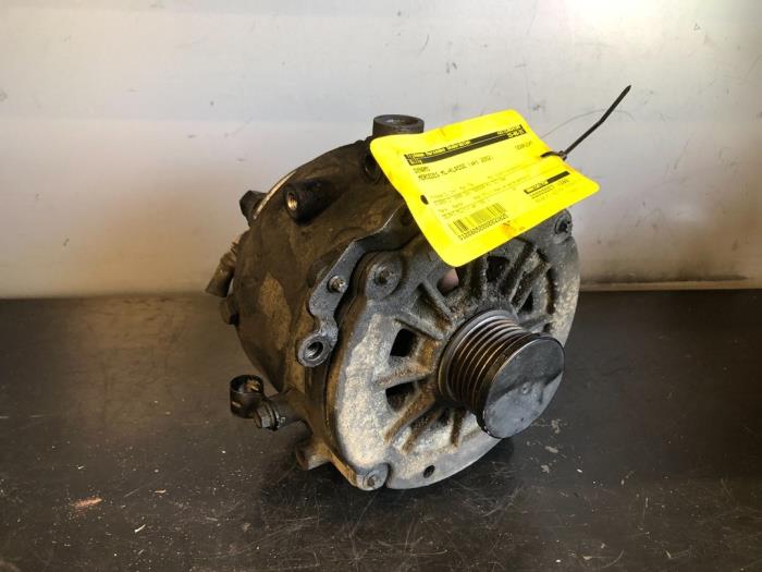 Begagnade Dynamo Mercedes ML I (163) 270 2.7 CDI 20V Pris € 75,00 Marginaltabell erbjuds av Tijdeman Mercedes Onderdelen