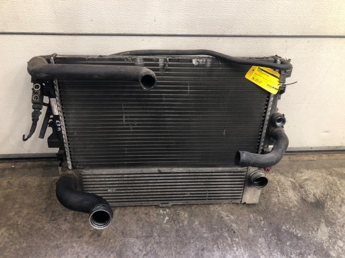 Usagé Radiateur Mercedes Vito (639.7) 2.2 115 CDI 16V Prix sur demande proposé par Tijdeman Mercedes Onderdelen