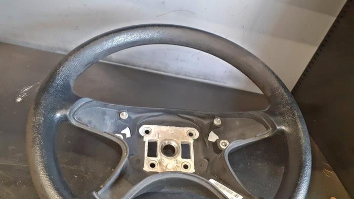Steering wheel from a Mercedes-Benz C (W204) 2.2 C-200 CDI 16V 2008