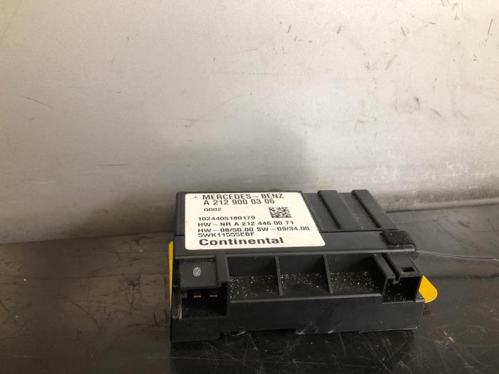 Usagé Module pompe carburant Mercedes Vito (639.6) 2.2 110 CDI 16V Euro 5 Prix sur demande proposé par Tijdeman Mercedes Onderdelen