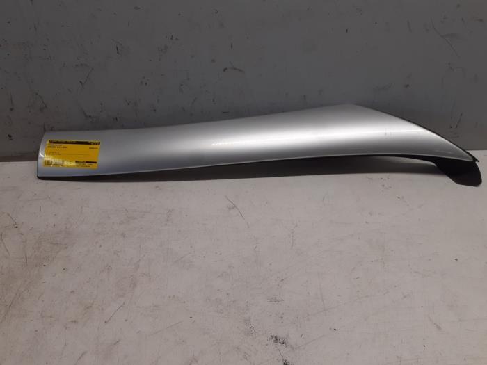Gebrauchte Windschutzscheibe blende Mercedes SLK (R171) 1.8 200 K 16V Preis € 45,00 Margenregelung angeboten von Tijdeman Mercedes Onderdelen