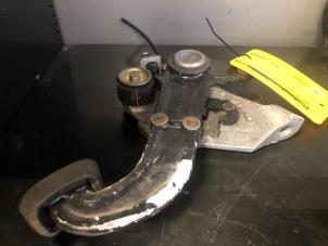 Used Parking brake mechanism Mercedes E (W124) 4.2 420 E 32V Price on request offered by Tijdeman Mercedes Onderdelen