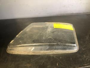Used Headlight lens, left Mercedes Vito (638.1/2) 2.3 108D Price on request offered by Tijdeman Mercedes Onderdelen
