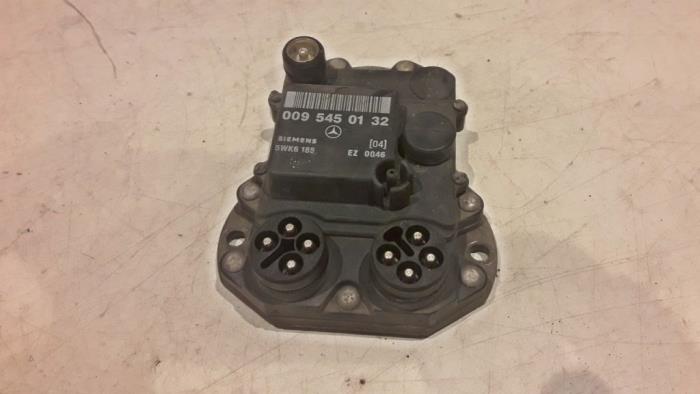 Used Ignition module Mercedes L-Serie 2t (601) 210 Price € 200,00 Margin scheme offered by Tijdeman Mercedes Onderdelen