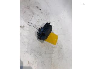 Used Light switch Iveco New Daily IV 40C14G, C14GV/P Price € 30,25 Inclusive VAT offered by Tijdeman Mercedes Onderdelen