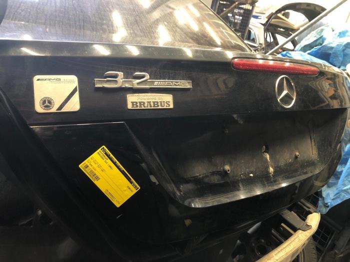 Tailgate from a Mercedes-Benz CLK (W209) 2.6 240 V6 18V 2002